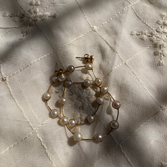 Anastasia Necklace - Pearl