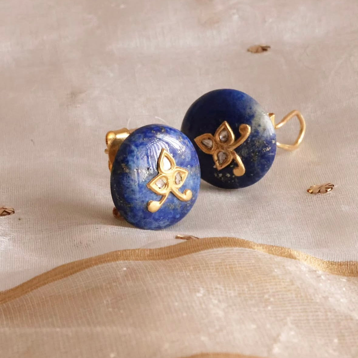 Rooh Studs - Lapis Lazuli, Gold