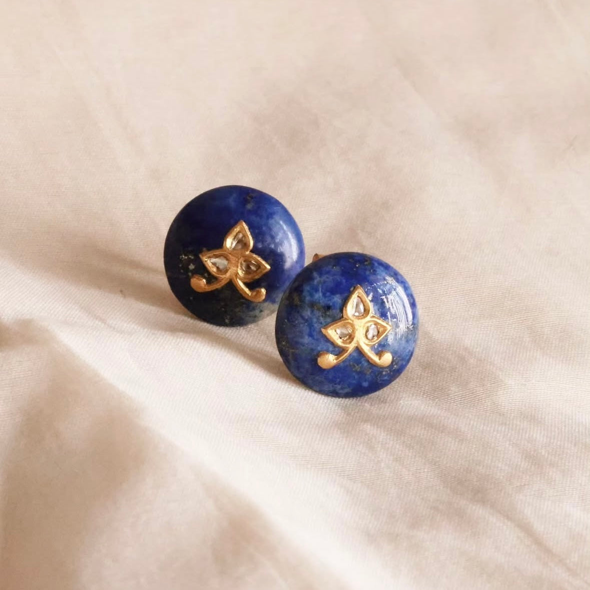 Rooh Studs - Lapis Lazuli, Gold